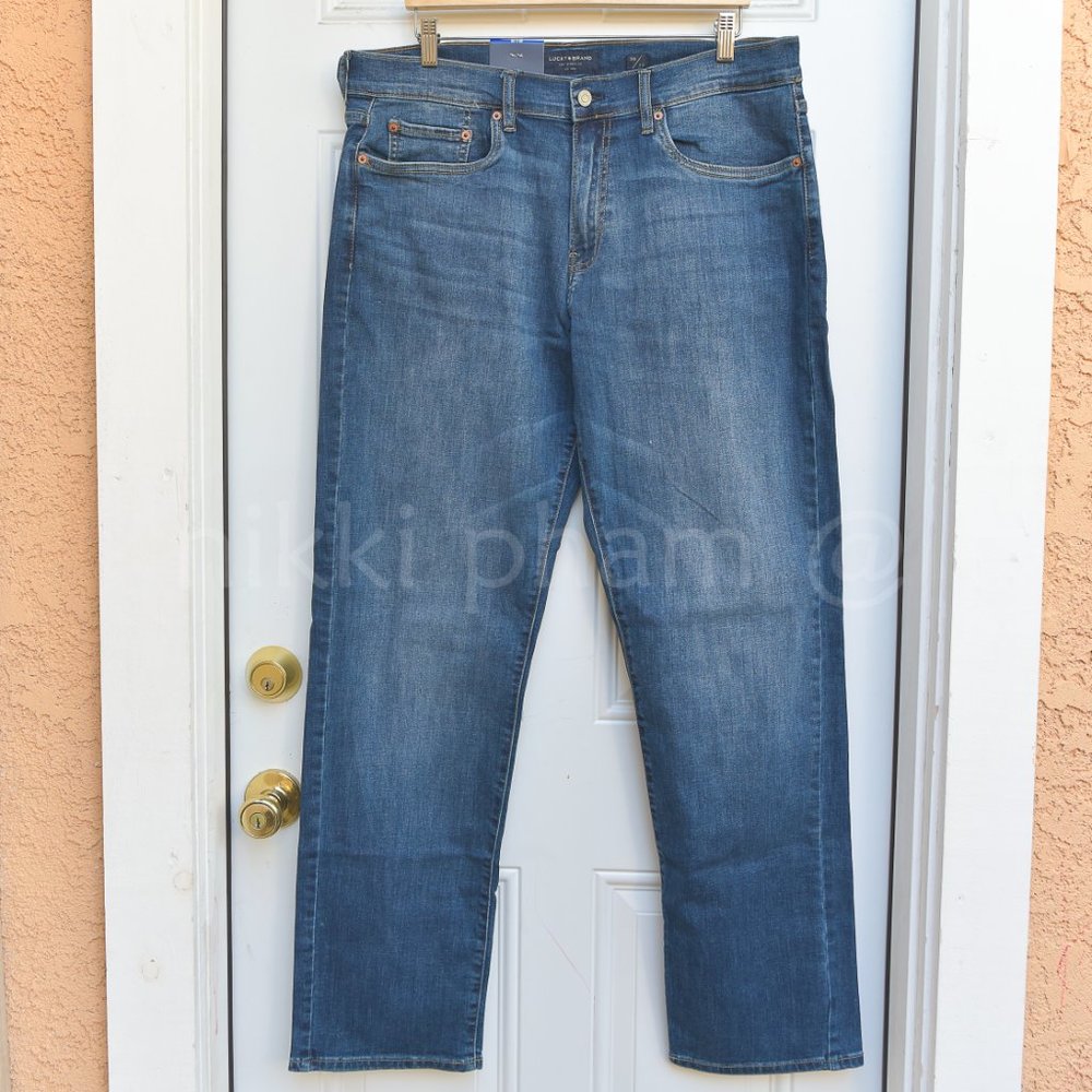 NWT Lucky Brand Men's 221 Original Straight Fit Straight Leg. - Picture 2 of 5